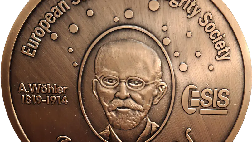 Prof. Grzegorz Lesiuk laureatem Medalu Wöhlera przyznawanego przez ESIS